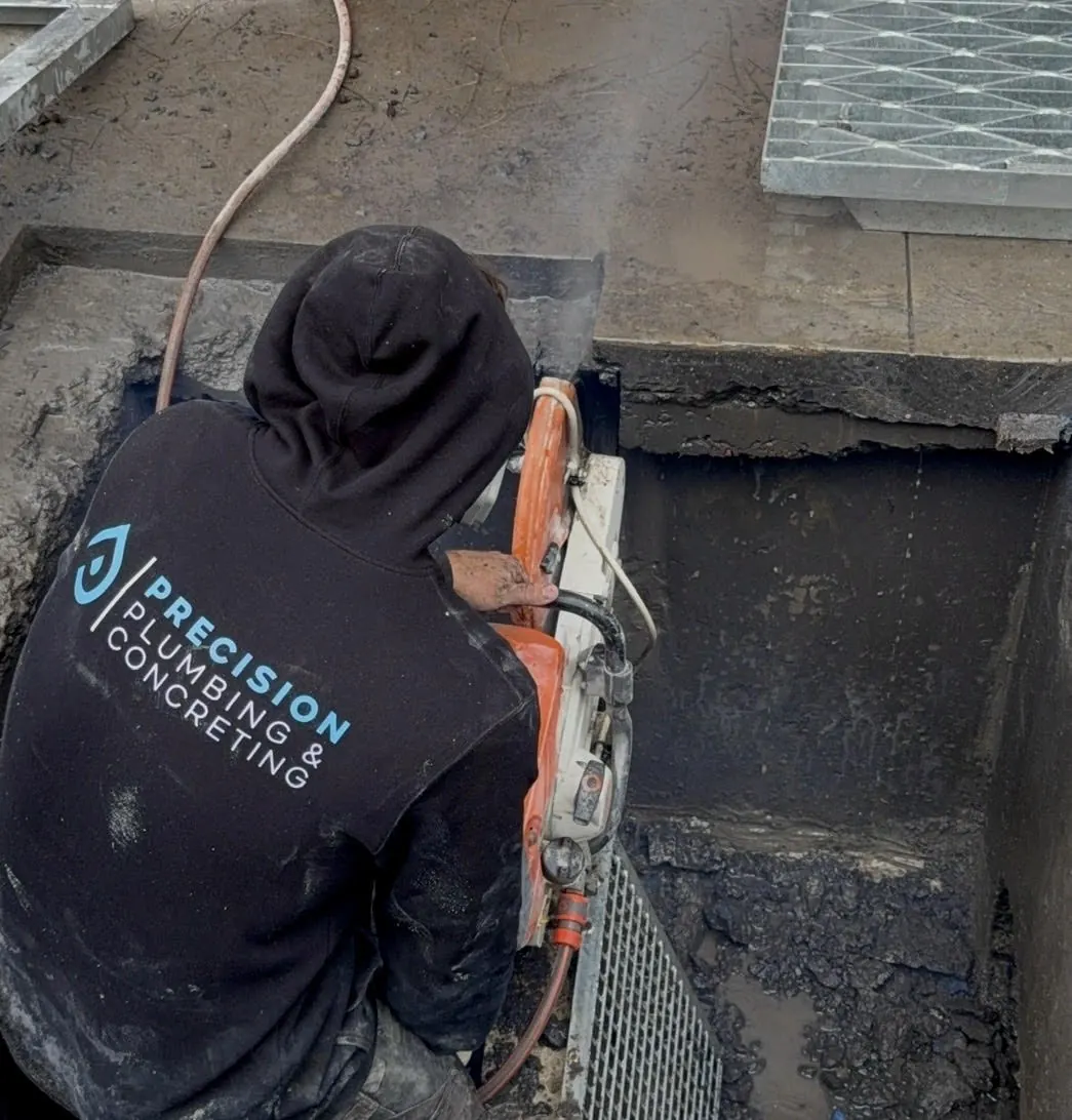 Drainage pit reconstruction